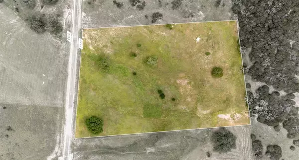 Lampasas, TX 76550,320 S Waterbuck Way