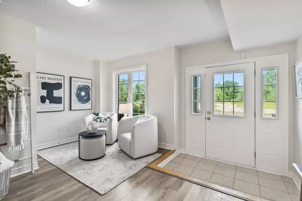 Pickering, ON L1V 0E6,285 Finch AVE #14