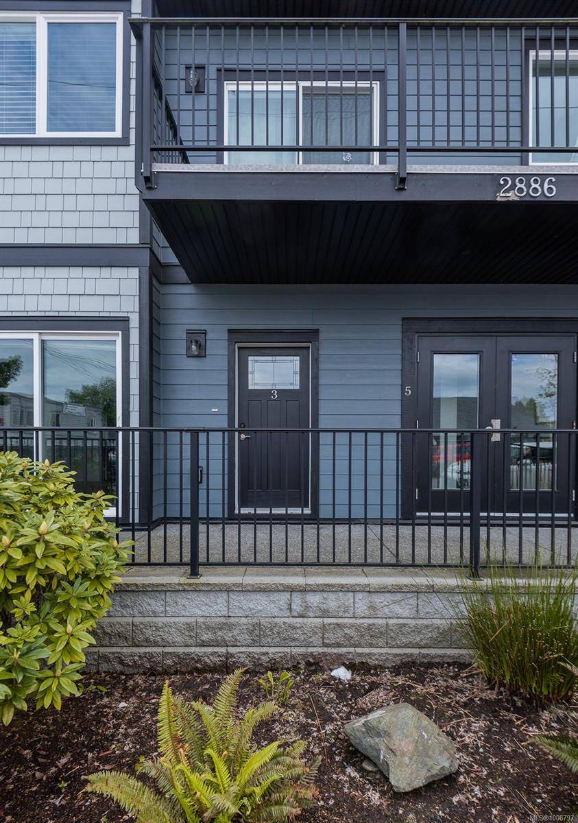 Chemainus, BC V0R 1K1,2886 Oak St #3