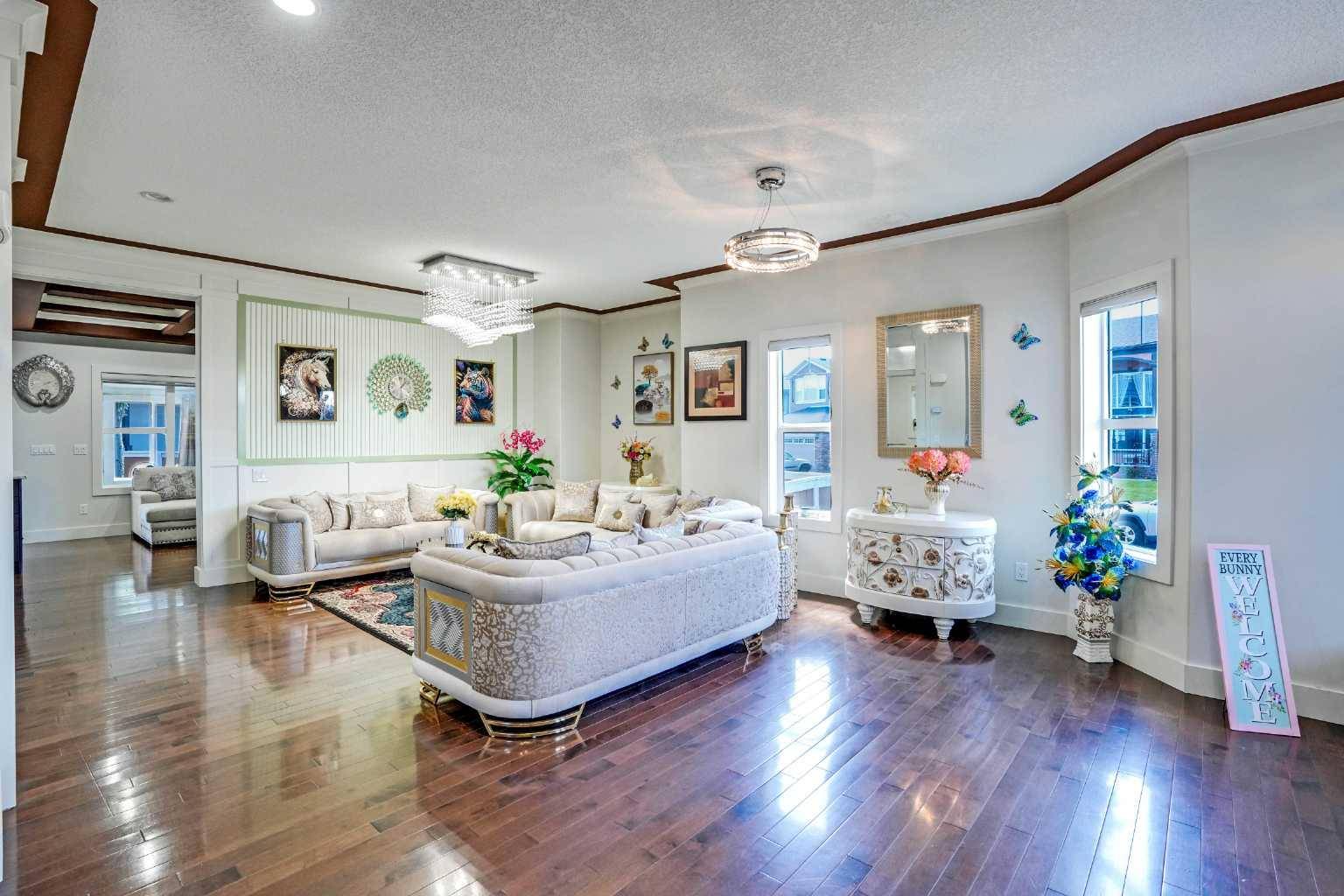 Calgary, AB T3J 0H9,3 Taralake Mews Northeast