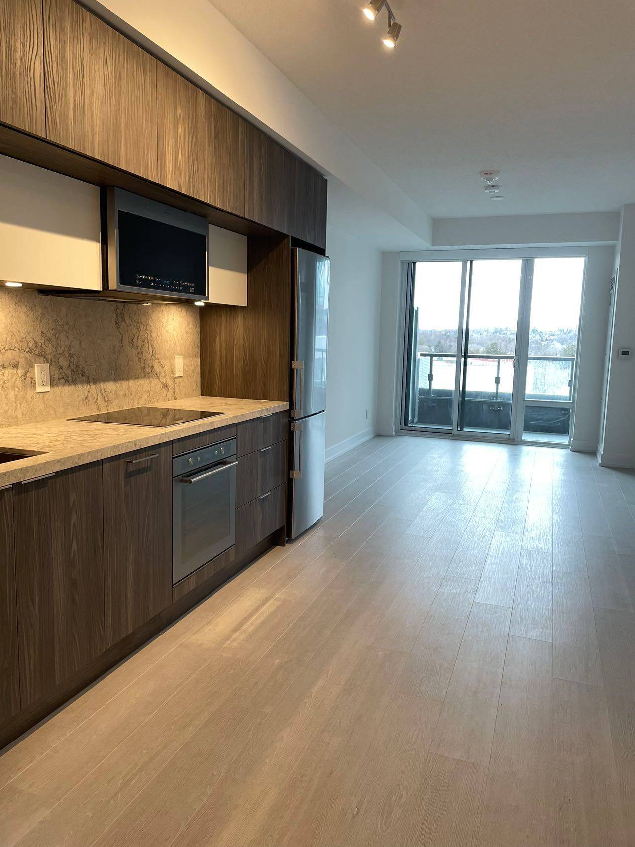 Toronto C15, ON M2J 0H6,25 Adra Grado WAY #1004