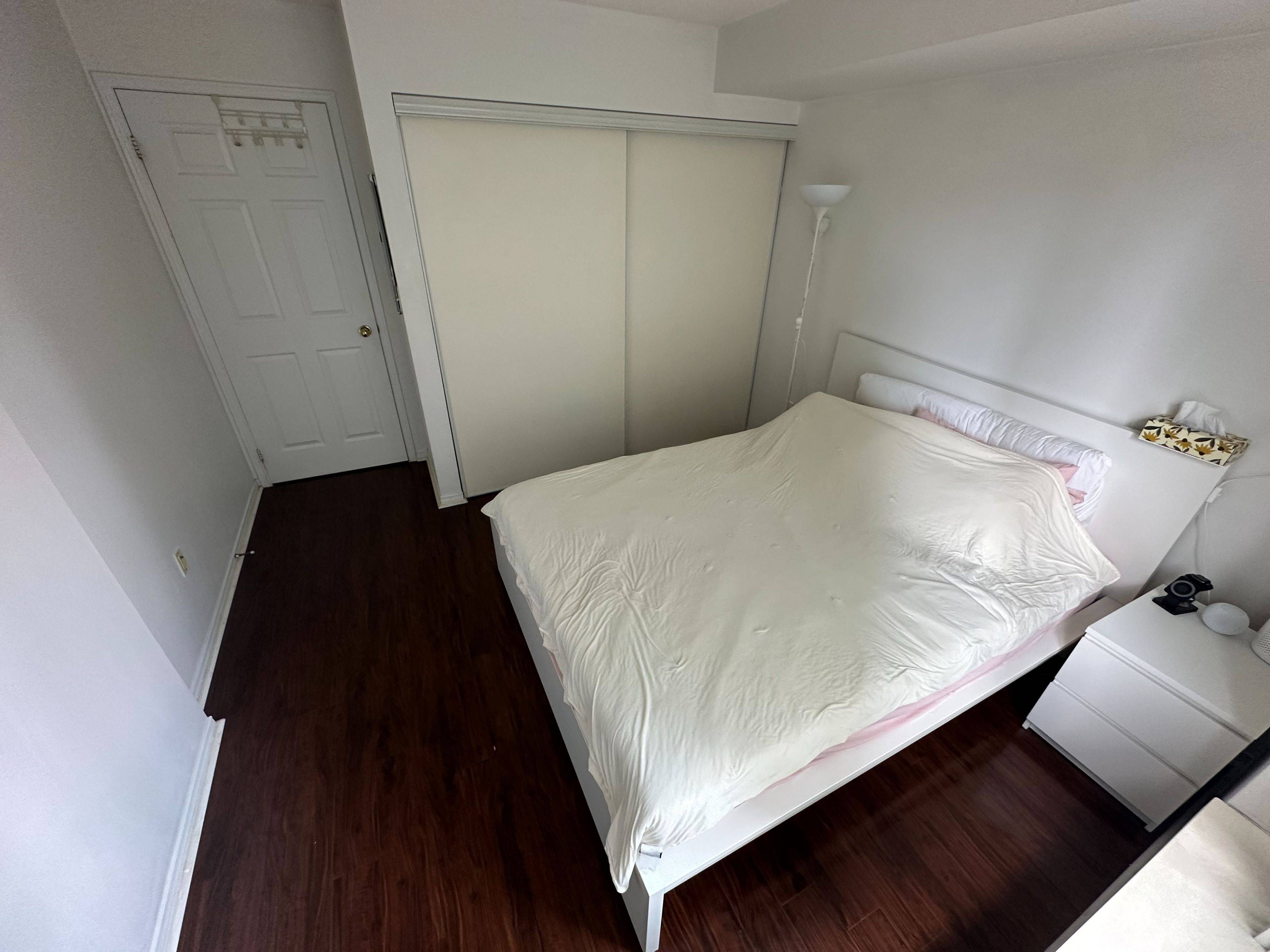 Toronto C14, ON M2M 4L6,39 Pemberton AVE #416