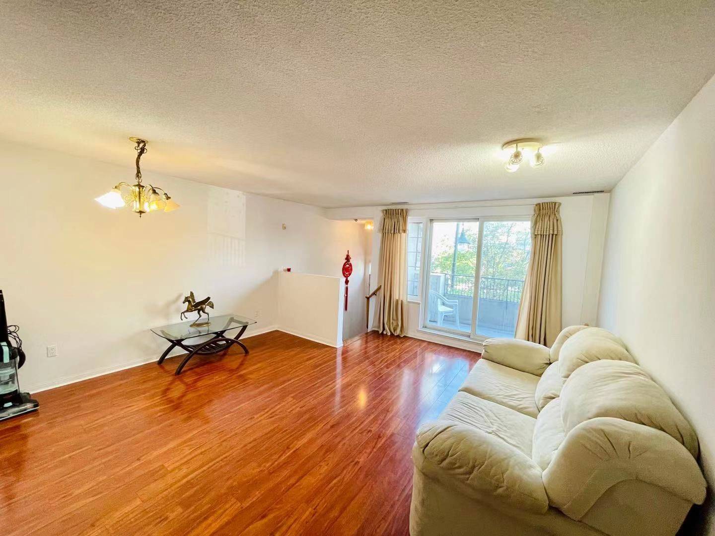 Toronto E05, ON M1T 3W1,188 Bonis AVE #519