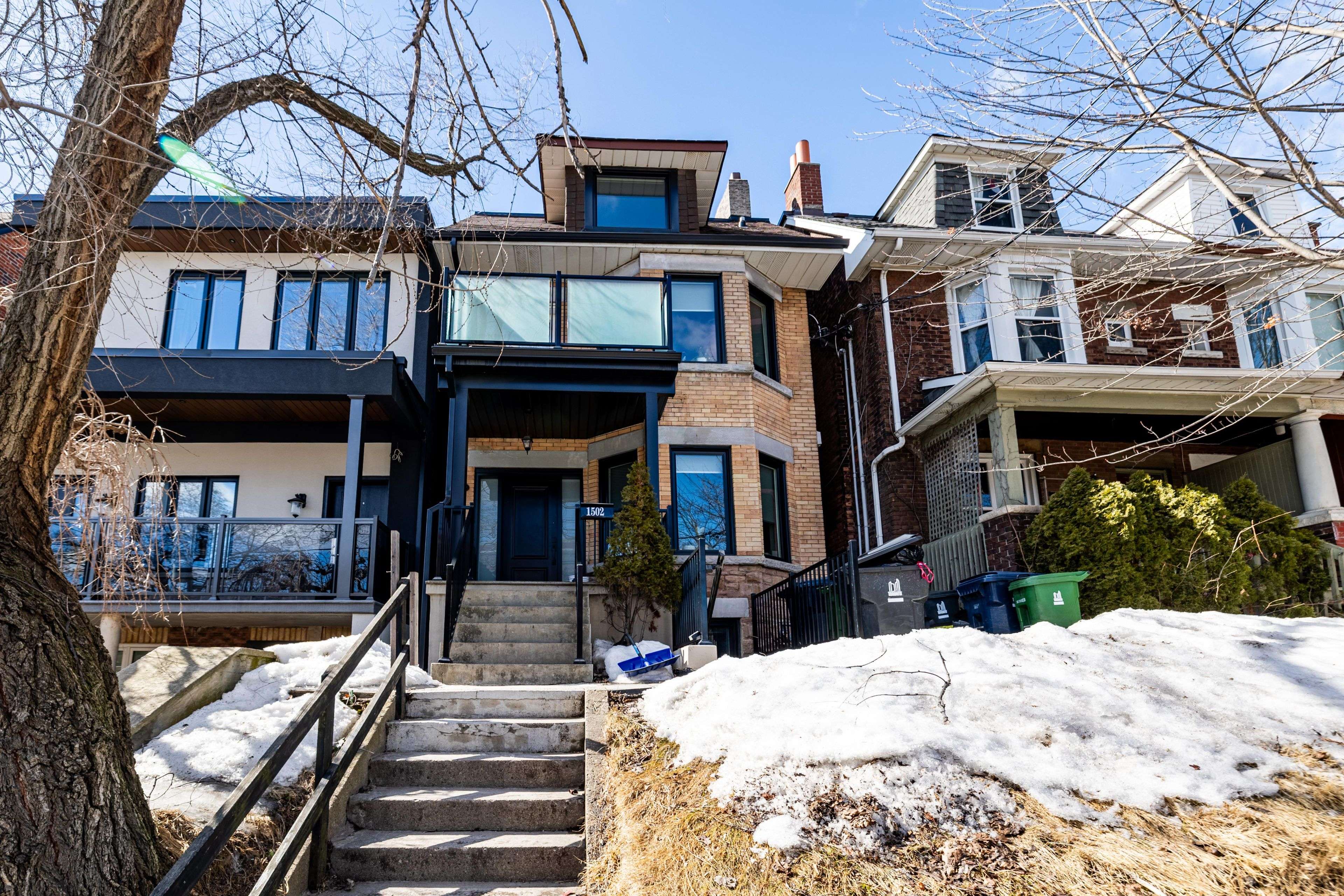 1502 Dufferin ST, Toronto W02, ON M6H 3L4