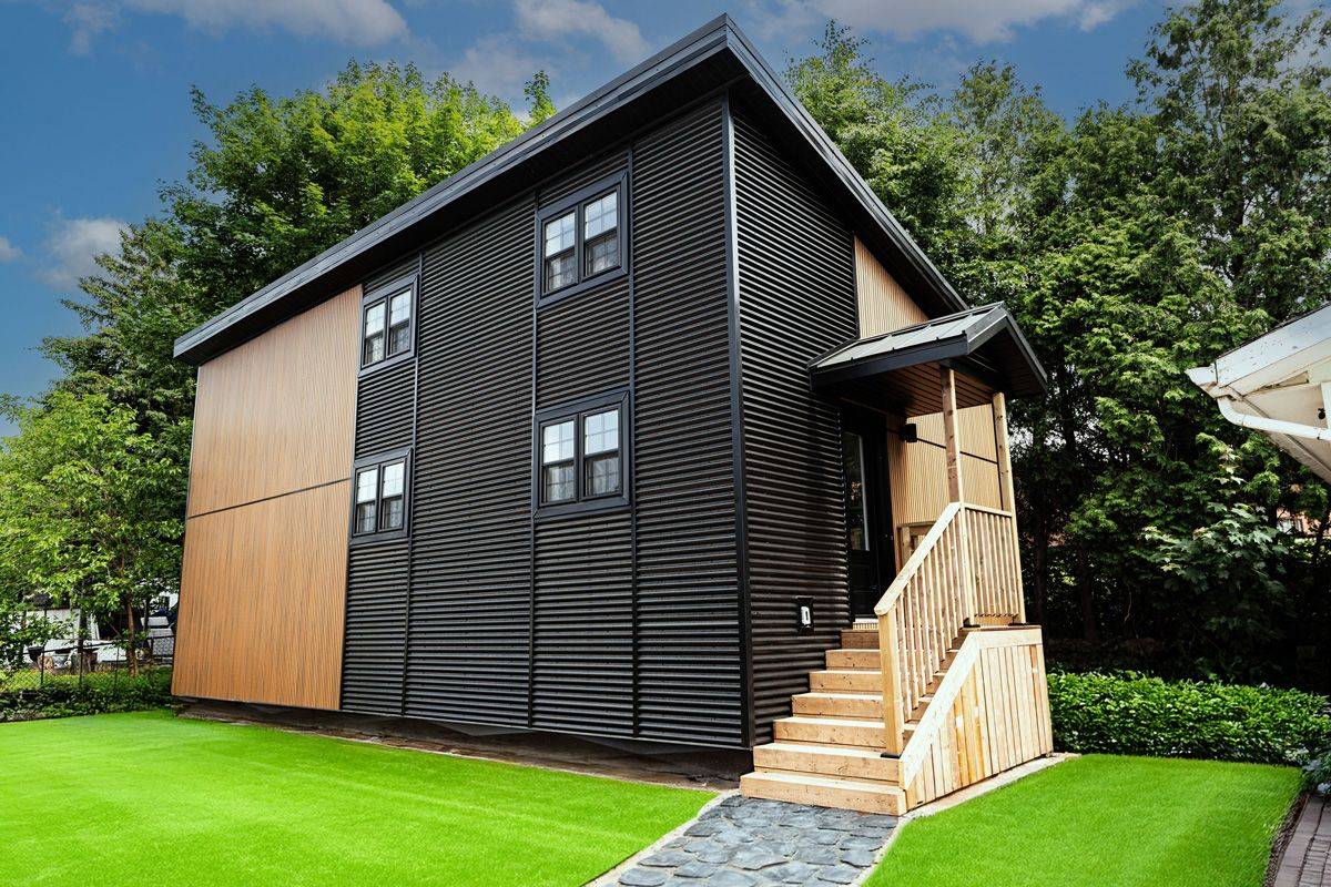309 Cranbrook DR #Grdn, Hamilton, ON L9C 4T4