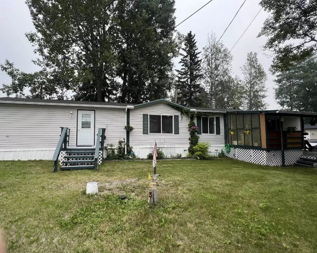 Edson, AB T7E 1P2,810 56 ST #30