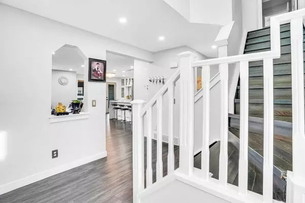 Calgary, AB T3N 0C4,57 Skyview Shores CRES NE
