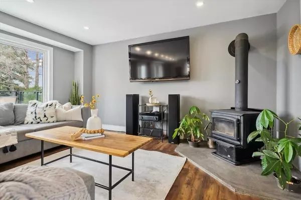 Scugog, ON L9L 1B3,11561 Russell RD