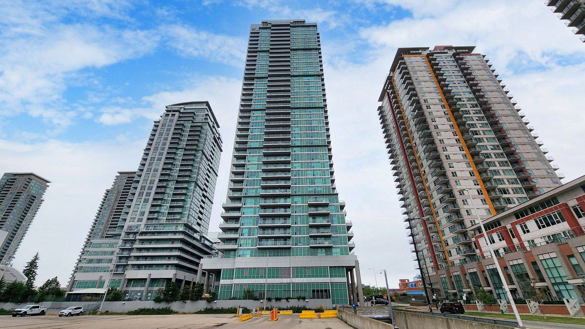 Toronto E09, ON M1P 4Y7,50 Town Centre CT #3011