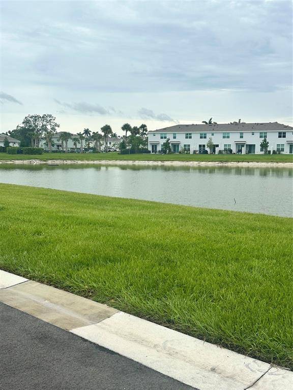 Lake Worth, FL 33467,4182 Lagoon Shore Dr