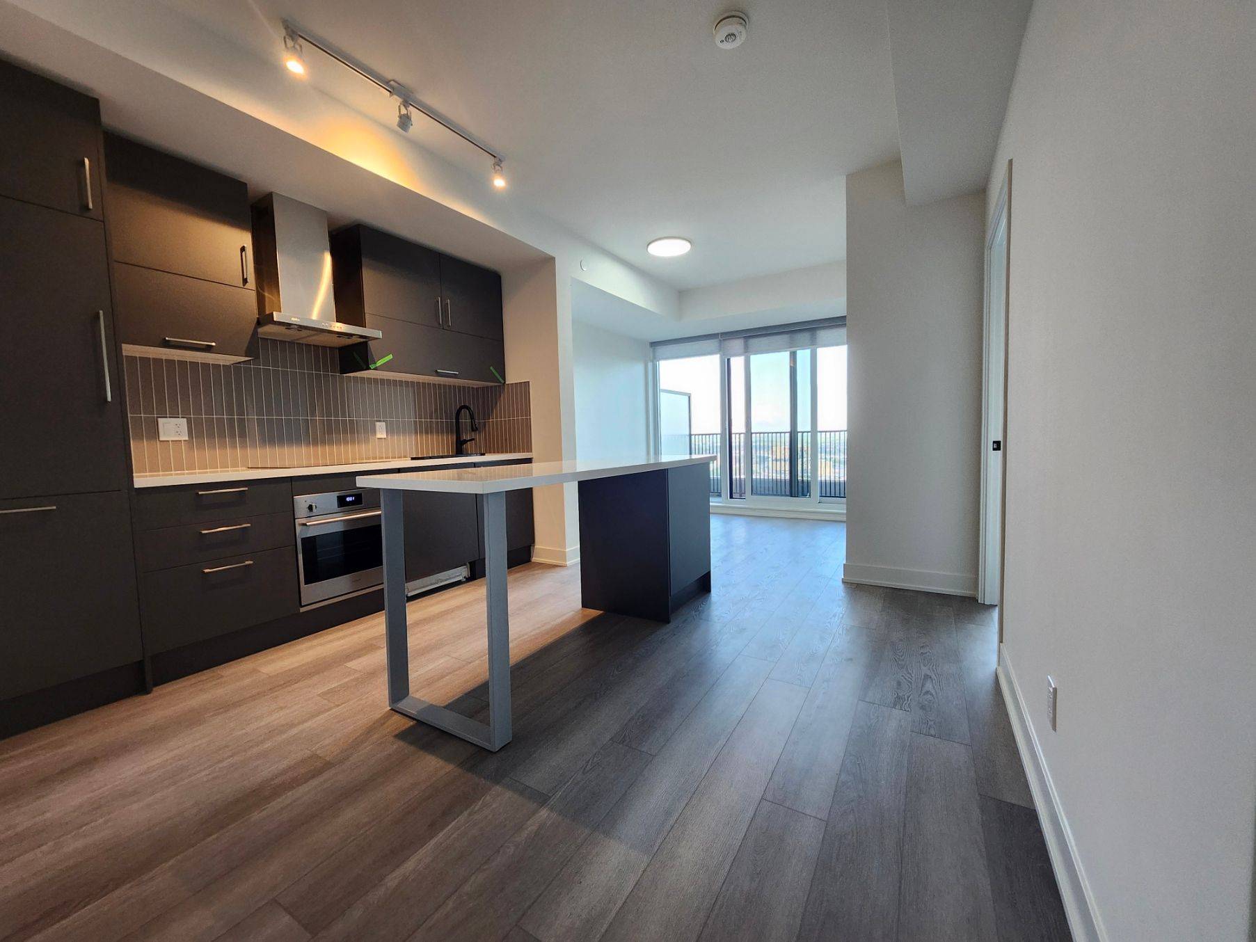 Markham, ON L6G 0G4,56 Andre de Grasse ST #2519