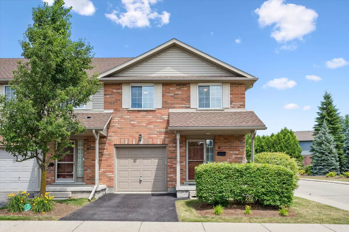 Kitchener, ON N2A 4H7,15 Gregg CT #6