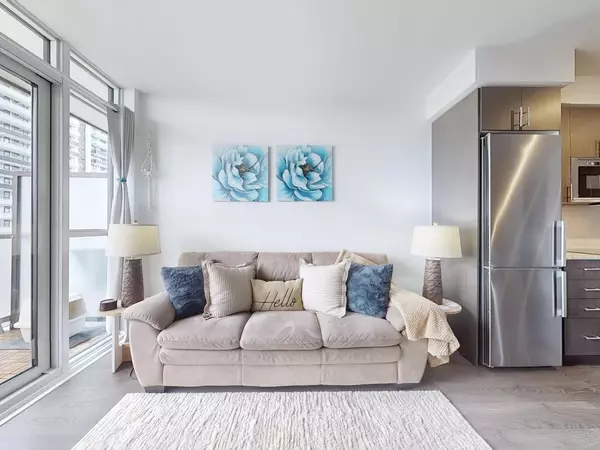Oshawa, ON L1L 0R5,2550 SIMCOE ST N #712