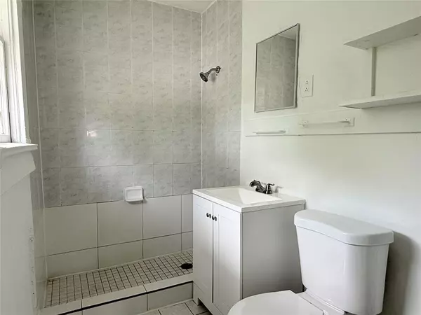 Hollywood, FL 33020,216 S 16th Ave #3