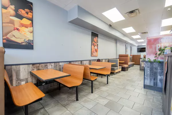 Guelph, ON N1L 1C9,1515 Gordon ST