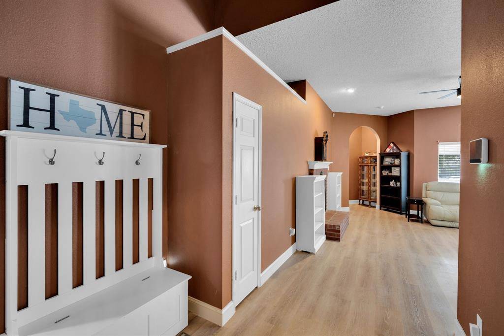 Midlothian, TX 76065,942 Pheasant Drive
