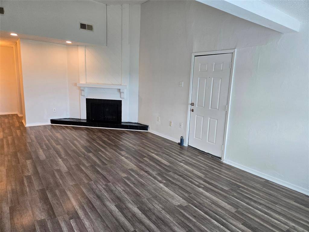 Dallas, TX 75243,9696 Walnut Street #1217