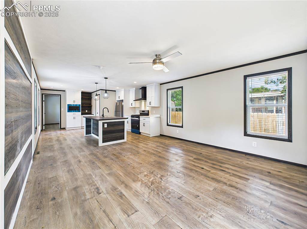 Pueblo, CO 81007,262 E Kipling DR
