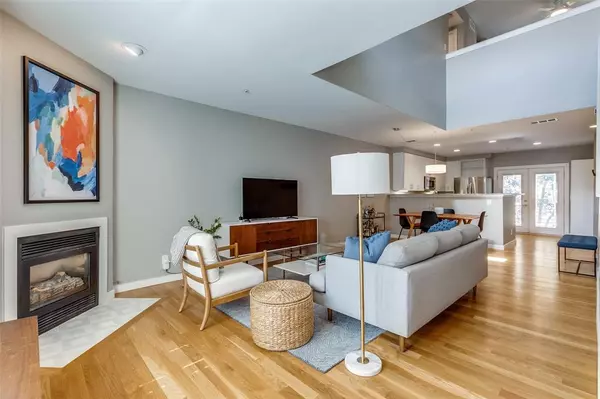 3922 Gilbert Avenue #217,  Dallas,  TX 75219