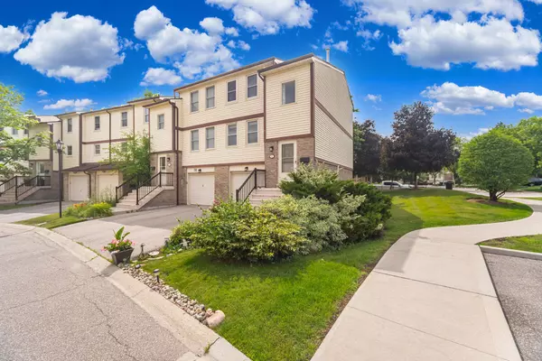 Mississauga, ON L5N 2S5,7340 Copenhagen RD #13