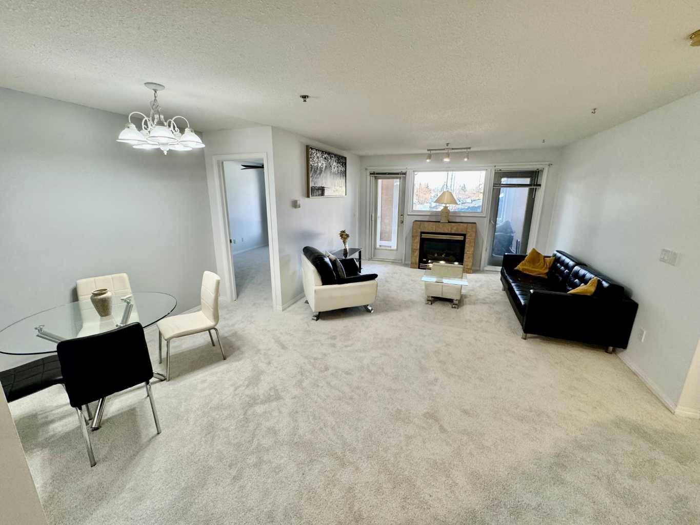 4507 45 ST SW #210, Calgary, AB T3E 6K7