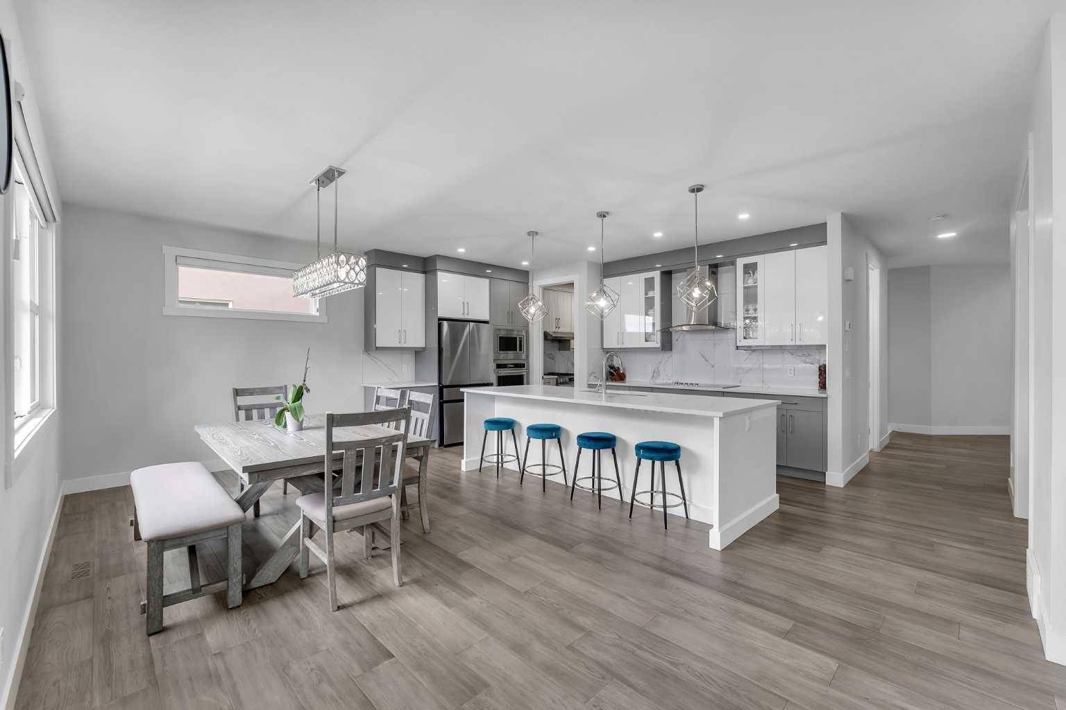 Chestermere, AB T1X 2P6,24 Waterford TER