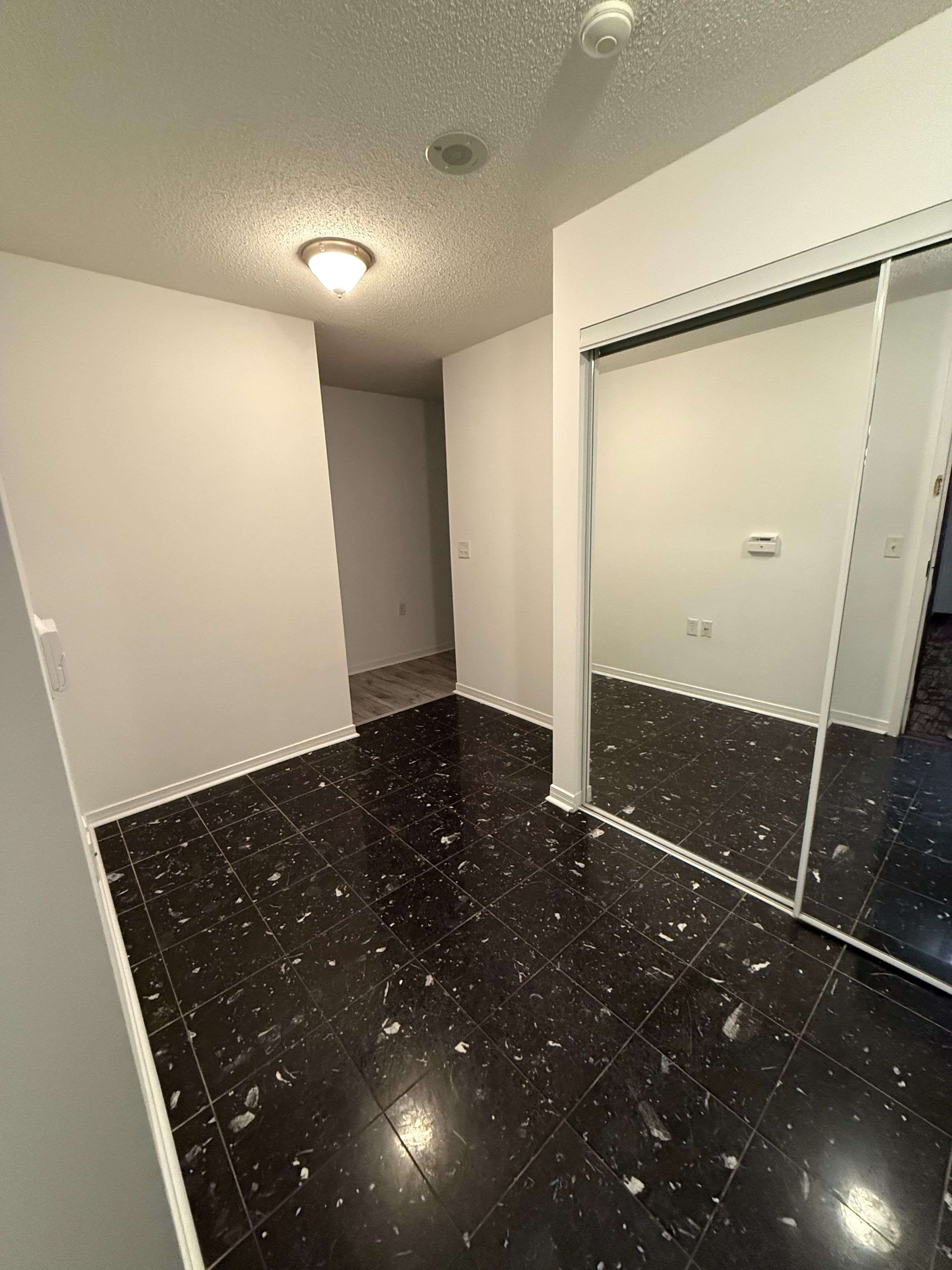 Toronto C14, ON M2N 7G5,20 Olive AVE #206