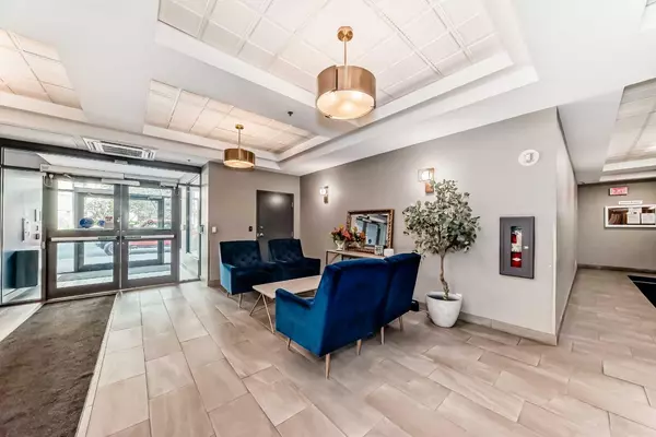 Calgary, AB T2P 5M5,1111 6 AVE SW #806