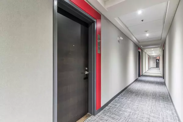 Mississauga, ON L5M 0W7,5035 Harvard RD #209