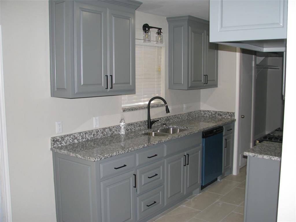 Cleburne, TX 76033,705 N Pendell Avenue