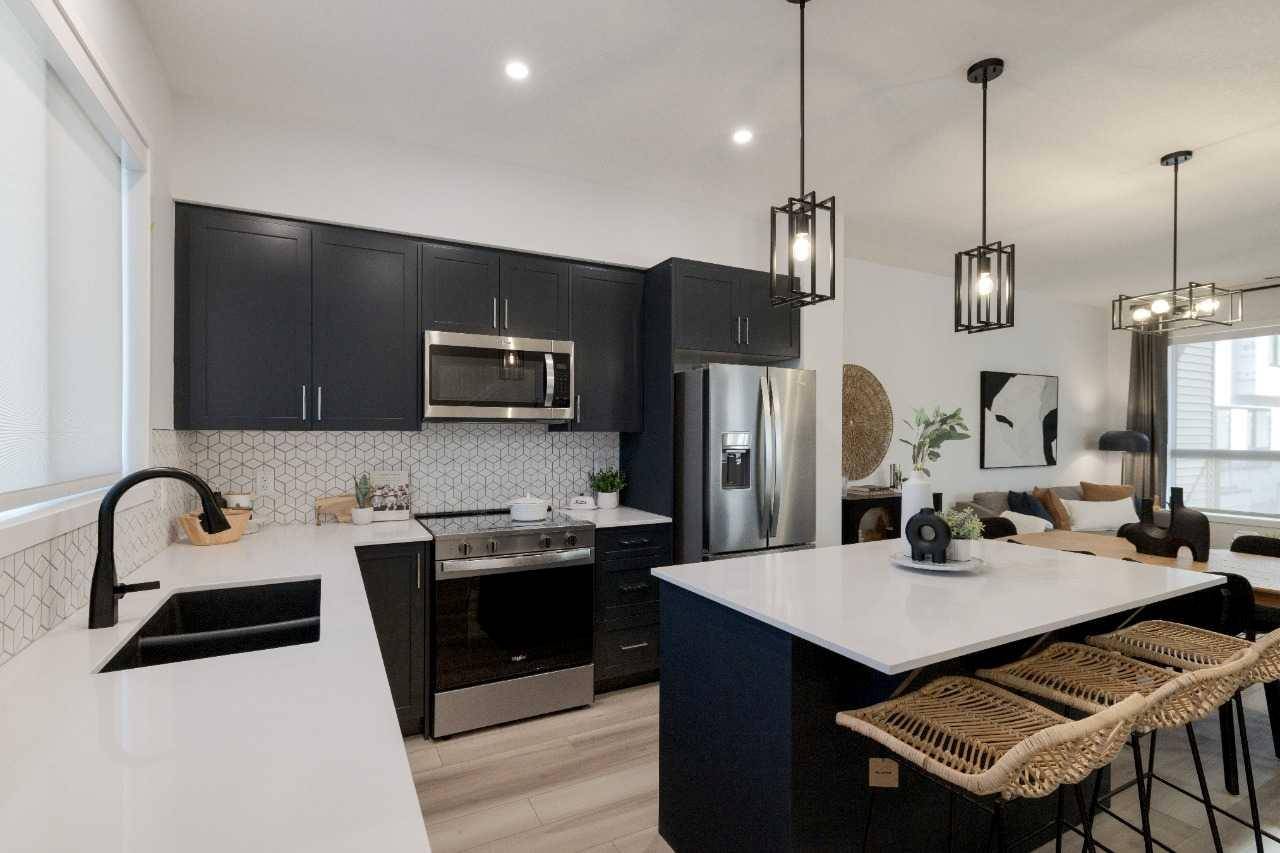 Airdrie, AB T4B3C6,81 Midtown BLVD SW #411