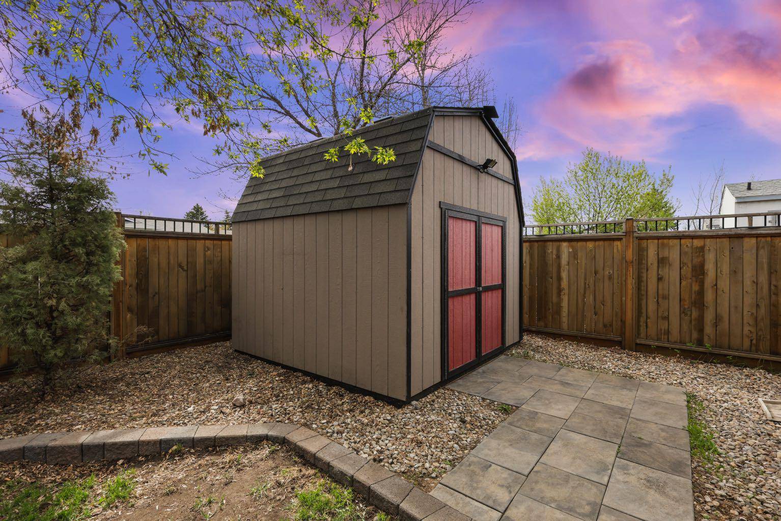 Strathmore, AB T1P 1E8,946 Briarwood CRES