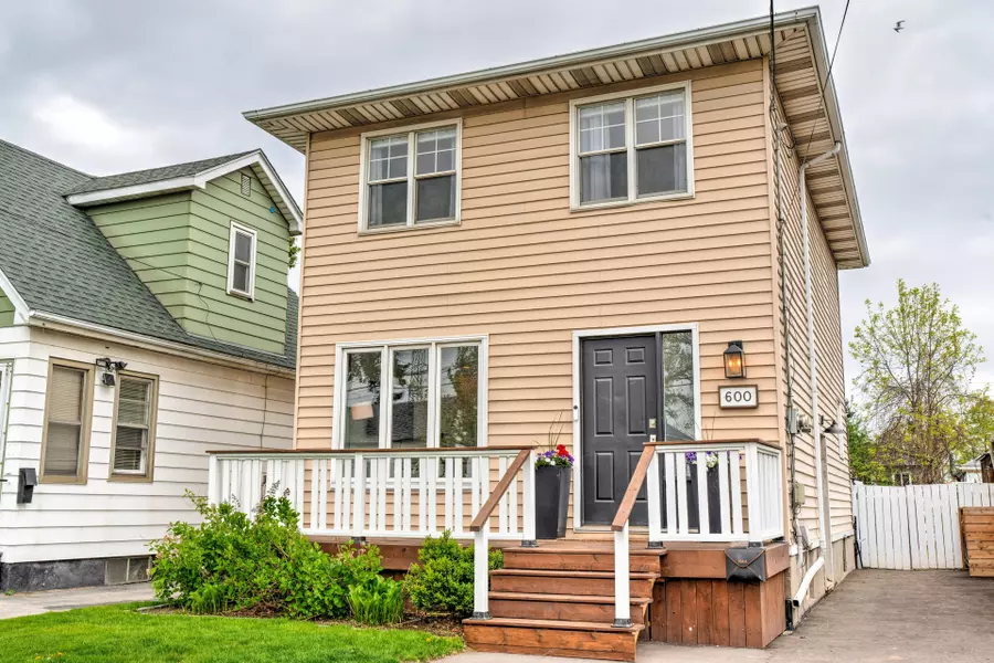600 Quebec ST, Hamilton, ON L8H 6V4