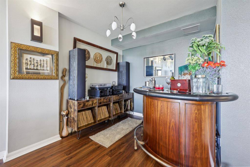 Dallas, TX 75248,5200 Keller Springs Road #815