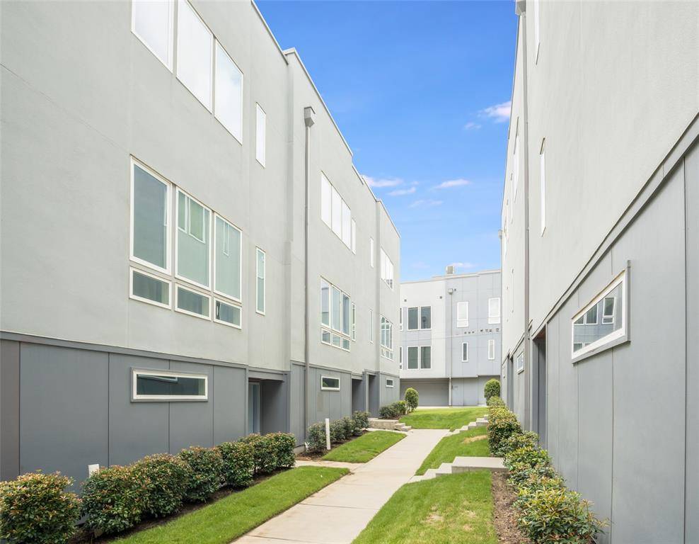 Dallas, TX 75215,1245 Gano Street #601