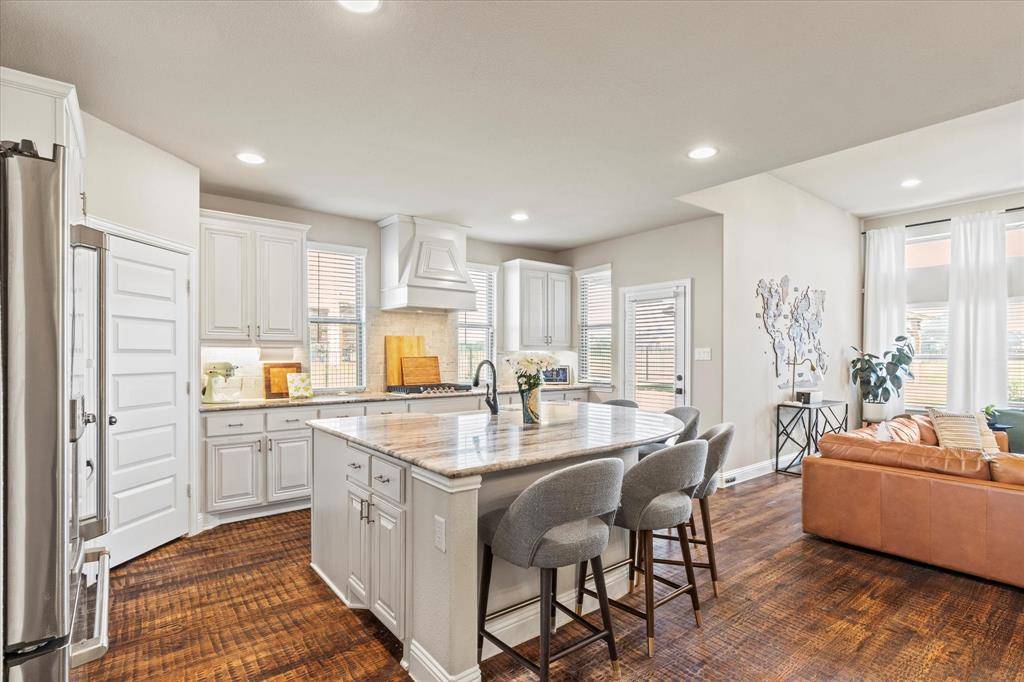 Van Alstyne, TX 75495,1263 W Farmington Road
