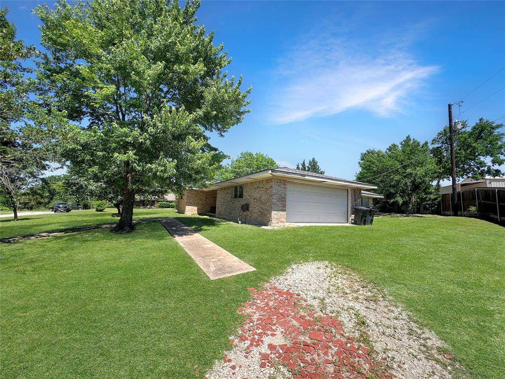 Sherman, TX 75090,270 Newman Road