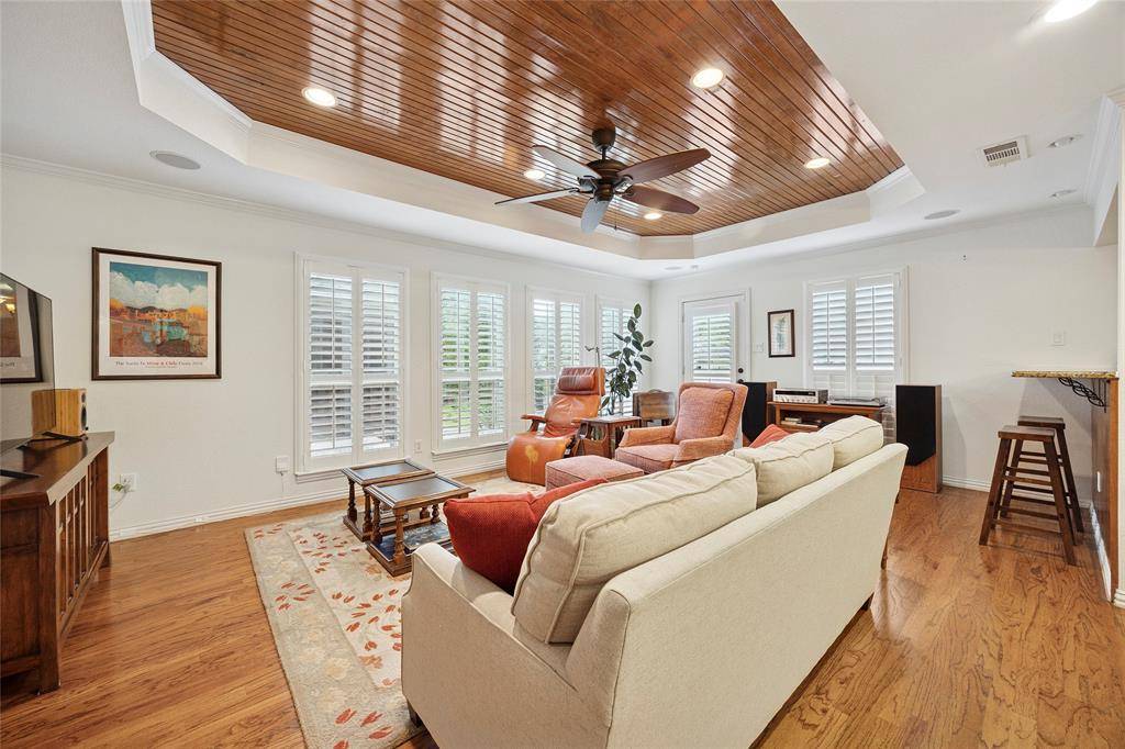 Fort Worth, TX 76116,6371 Greenway Road