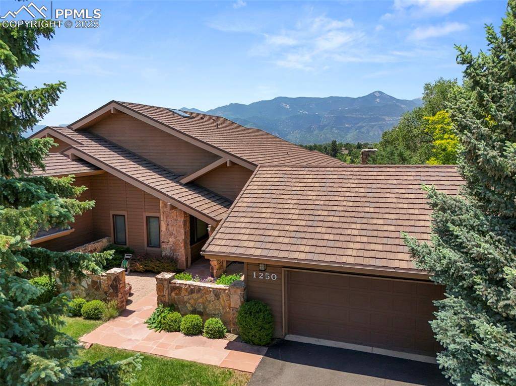 1250 Hill CIR, Colorado Springs, CO 80904