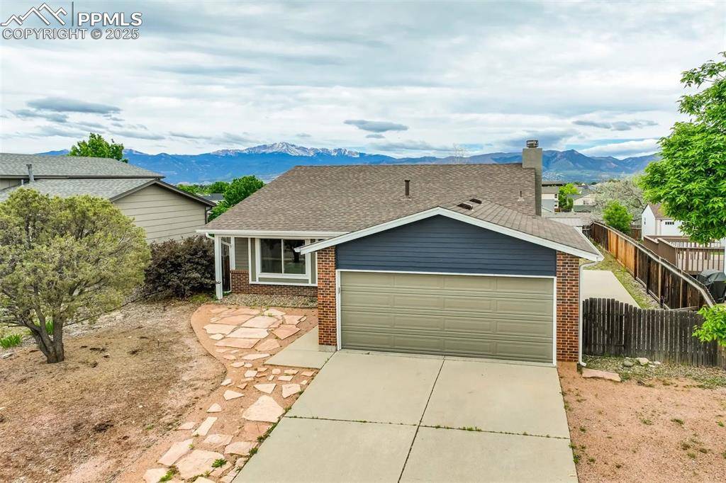 Colorado Springs, CO 80920,8140 Freemantle DR