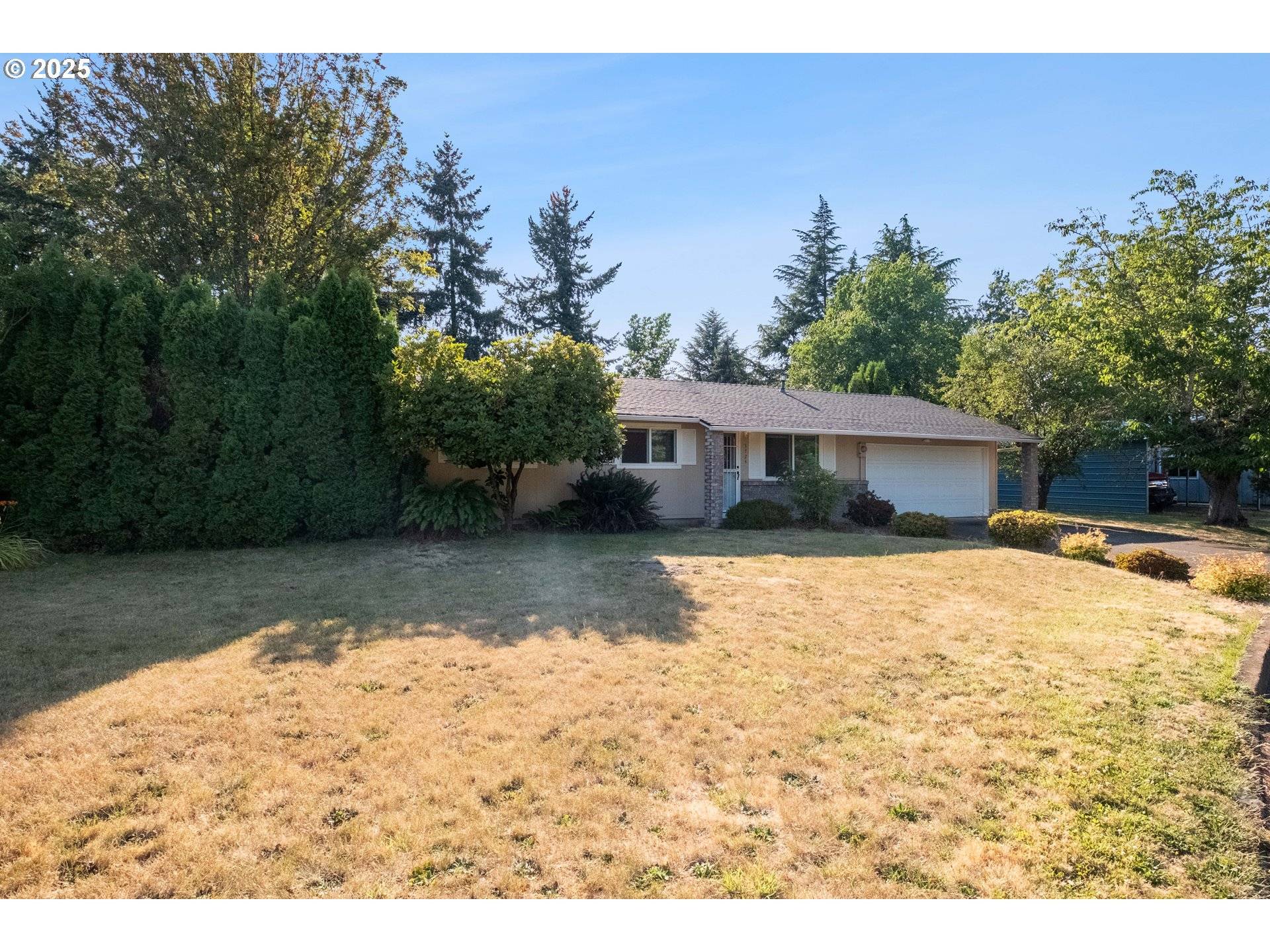 Eugene, OR 97404,3724 ALLADIN WAY