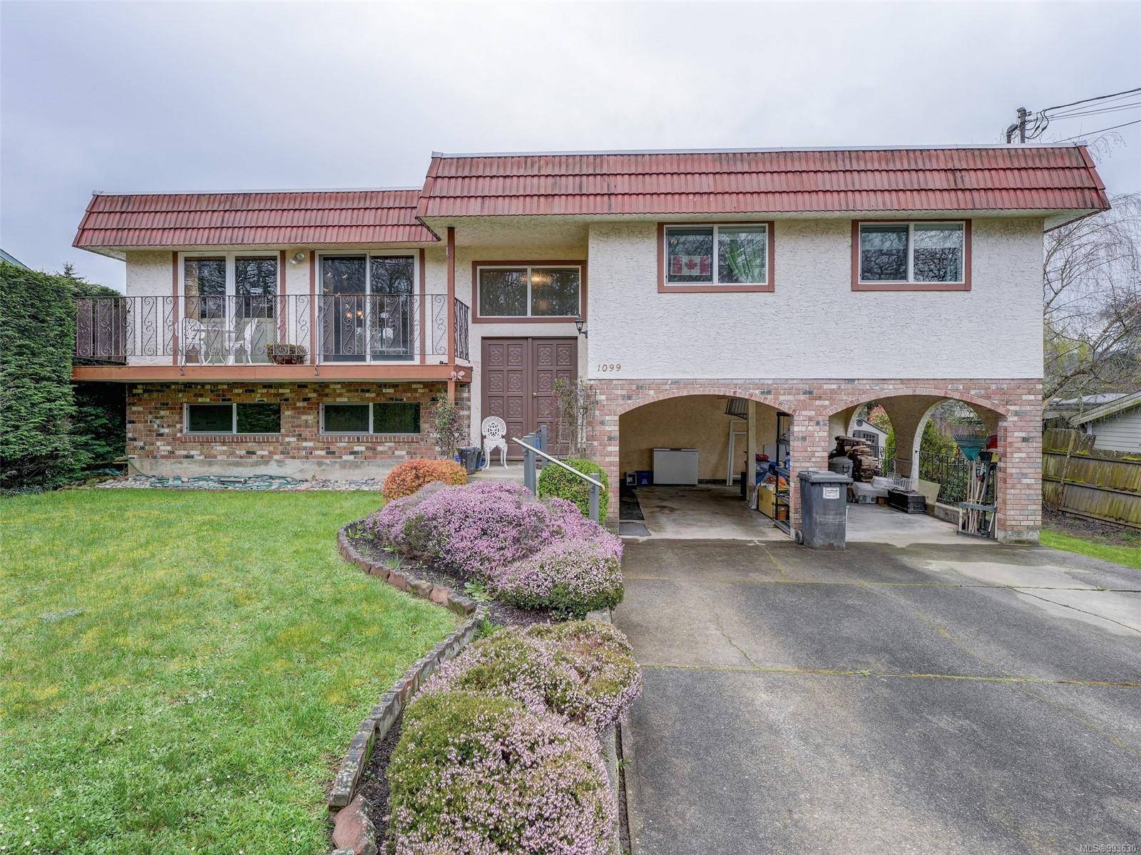 1099 Stelly's Cross Rd, Central Saanich, BC V8M 1H5