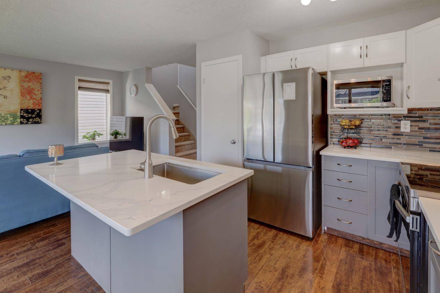 Calgary, AB T3G 5B9,138 Rocky Vista CIR NW