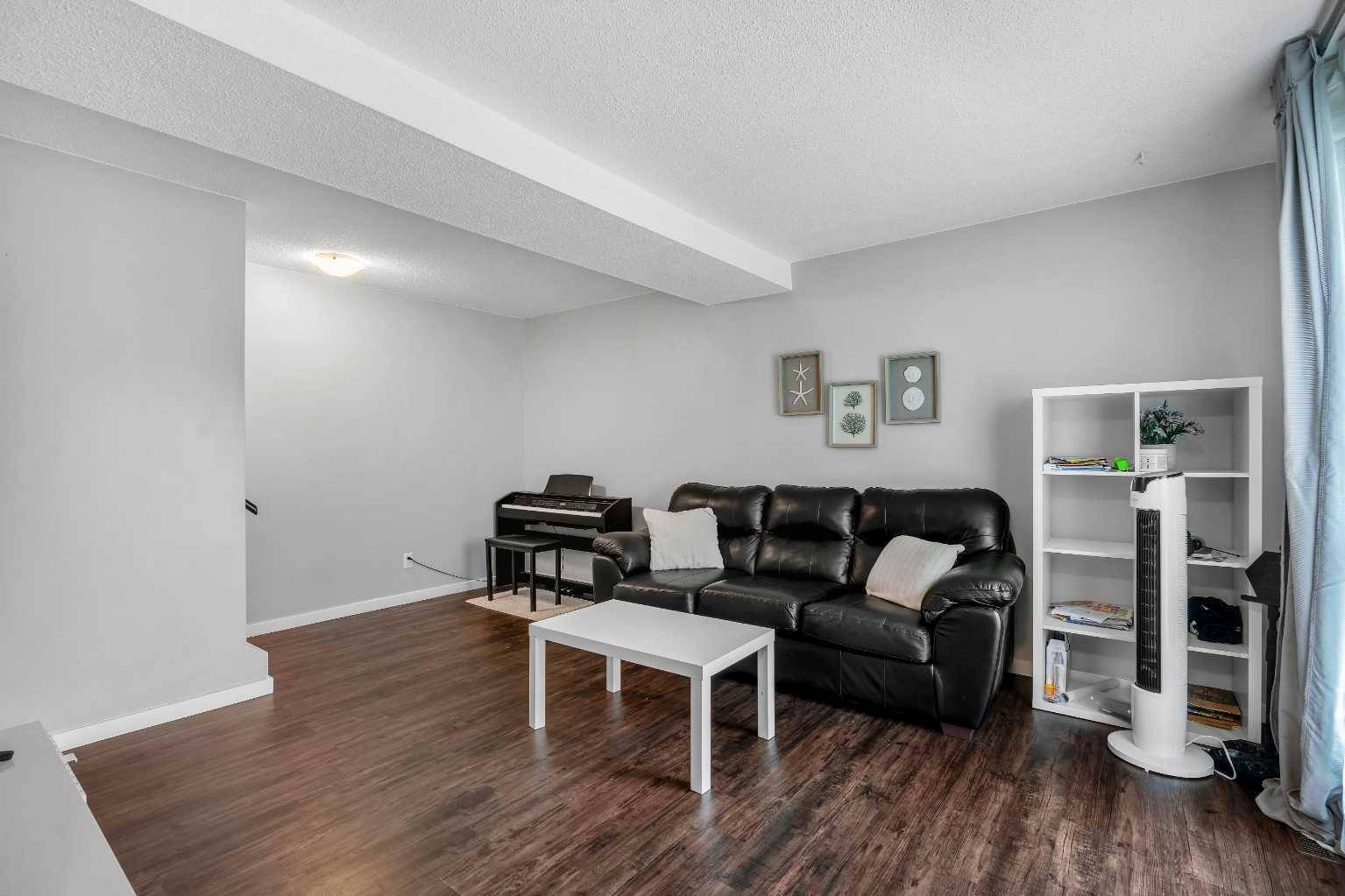 Calgary, AB T2K1B8,6440 4 ST Northwest #83