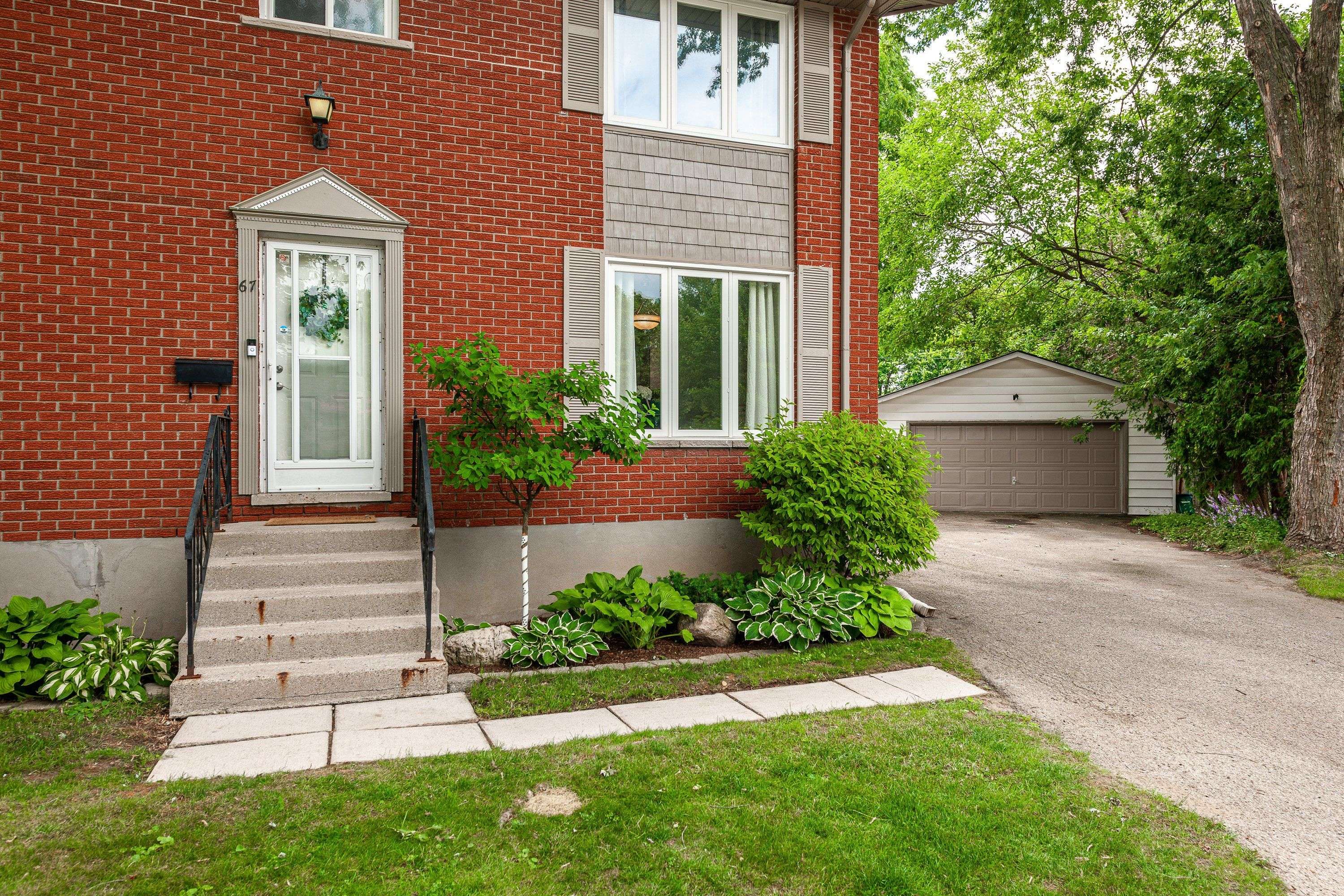 Stratford, ON N5A 5C2,67 Kemp CRES
