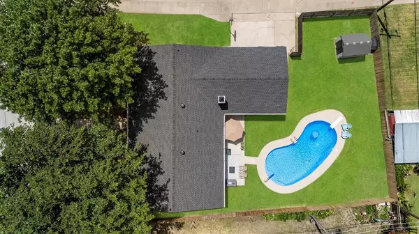 North Richland Hills, TX 76180,7437 N Richland Boulevard