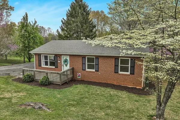 Vinton, VA 24179,2080 Shady Run Rd