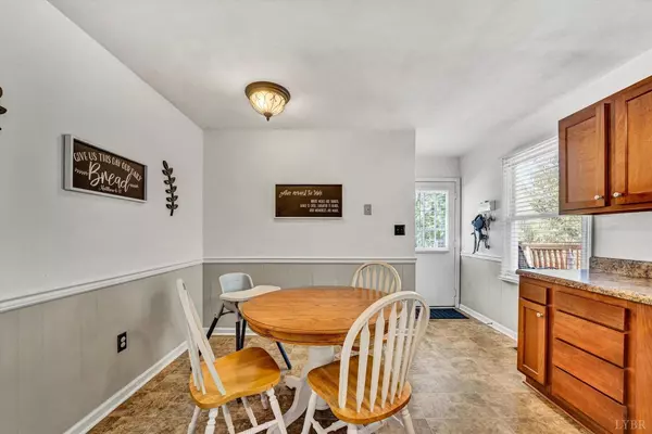 Vinton, VA 24179,2080 Shady Run Rd