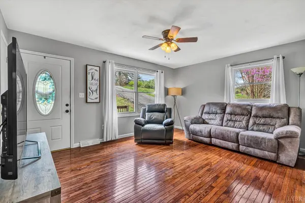 Vinton, VA 24179,2080 Shady Run Rd