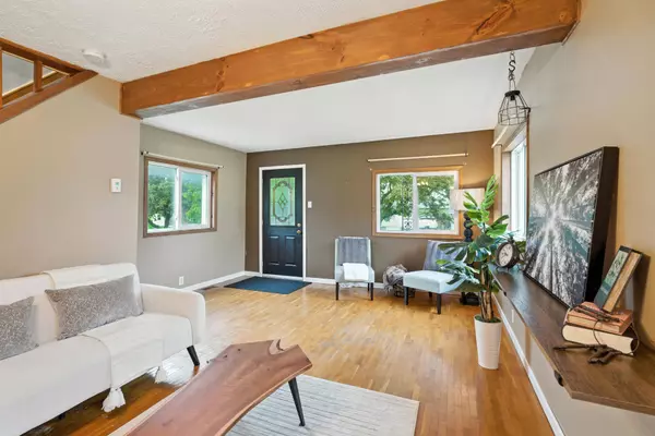 Owen Sound, ON N4K 2W1,1857 6th AVE E